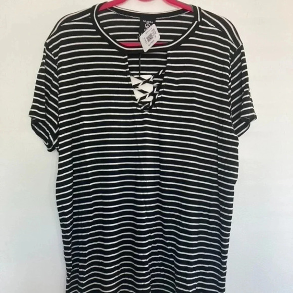 Hippie Chic Plus Size Cross Neck Striped Tee 2X - Picture 1 of 4